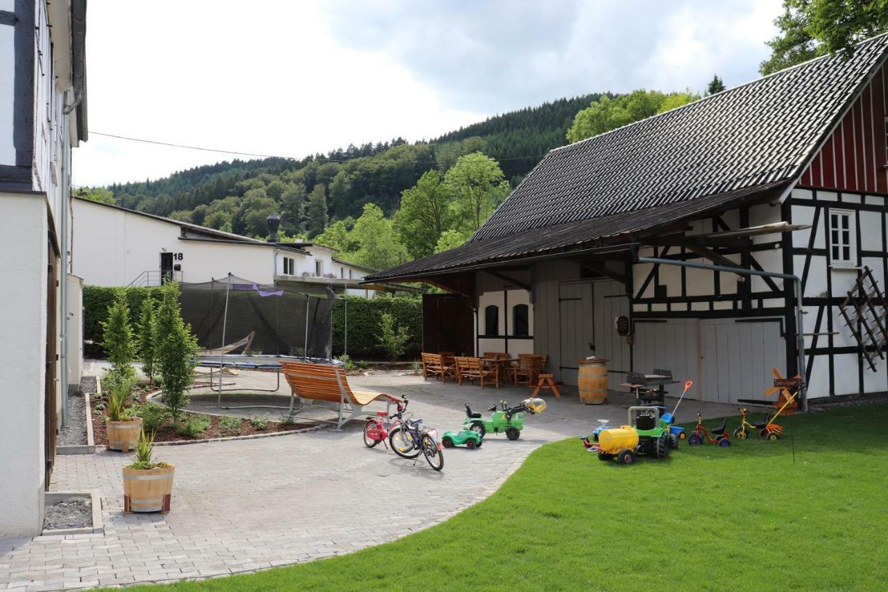 Ferienhof Donner An Der Wenne 에슬로헤 외부 사진