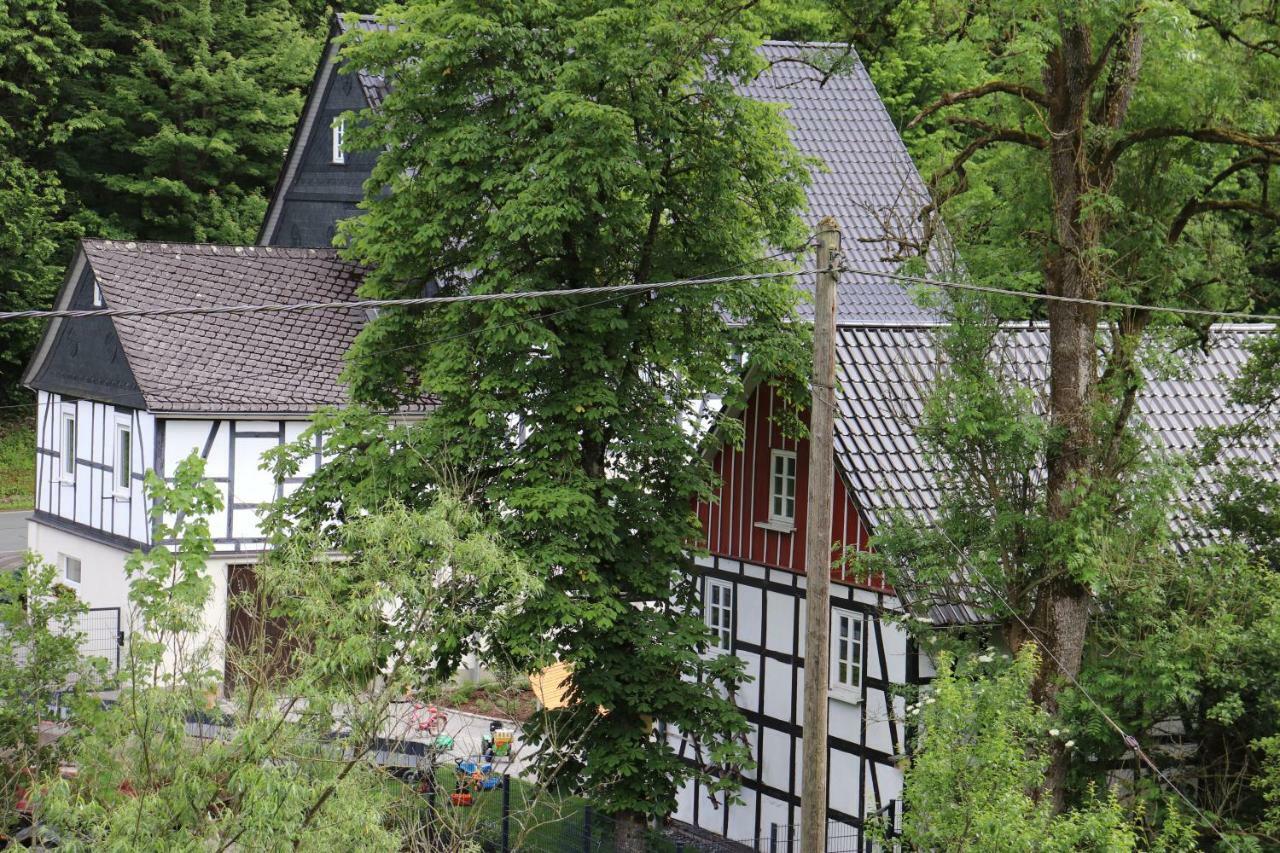 Ferienhof Donner An Der Wenne 에슬로헤 외부 사진